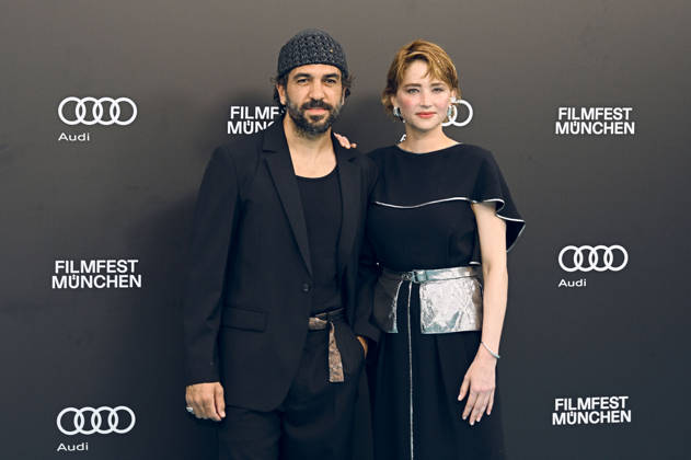 Elyas M Barek und Haley Bennett bei der Premiere des Kinofilms Virginia Woolf s Night & Day auf dem 43. Filmfest München 2026 in der Hochschule für Fernsehen und Film. München, 30.06.2026