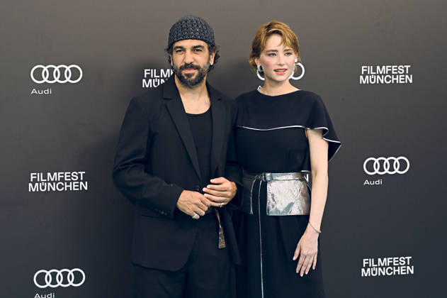 Elyas M Barek und Haley Bennett bei der Premiere des Kinofilms Virginia Woolf s Night & Day auf dem 43. Filmfest München 2026 in der Hochschule für Fernsehen und Film. München, 30.06.2026