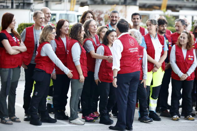 The Queen bids farewell to the AECID emergency medical team heading to Venezuela to assist those affected by the earthquakes. The Minister of Foreign Affairs, José Manuel Albares, bids farewell to the AECID emergency medical team heading to Venezuela to assist earthquake victims, on July 1, 2026, in Madrid, Spain QUEEN LETIZIA EARTHQUAKES VENEZUELA MEDICAL TEAM JULY 1, 2026 Antonio Gutié Madrid Madrid, Spain  Copyright: xAntonioxGutiÃ rrezx 7634888