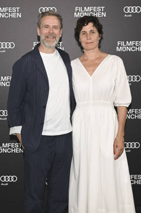 Matthias Matschke und Nina Kunzendorf bei der Premiere des ZDF und Arte Films Die kleinen und die großen Lügen auf dem 43. Filmfest München 2026 im Astor Film Lounge im Arri. München, 30.06.2026