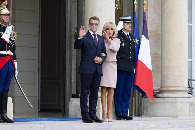 Grand Duke Guillaume and Grand Duchess Stephanie of Luxembourg received at Elysee French President Emmanuel Macron with sunglasses and his wife Brigitte Macron waiting arrival of Grand Duke Guillaume of Luxembourg and Grand Duchess Stephanie of Luxembourg before a meeting at Elysee Palace, Paris France on July 1 2026. Photo by Raphael Lafargue ABACAPRESS.COM Paris France  Copyright: xLafarguexRaphael ABACAx