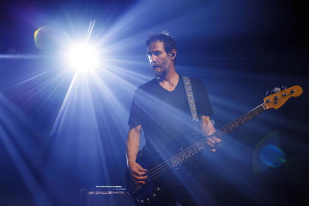 Bassist und Schauspieler Keanu Reeves von der Band Dogstar bei ihrem Konzert im Carlswerk Victoria. Köln, 01.07.2026 NRW Deutschland Copyright: xChristophxHardtx