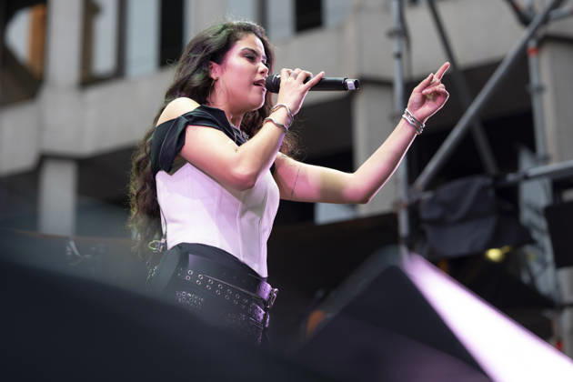 Singer María Cruz seen in MADO 2026 Festival in Madrid, Spain - 2 JULY 2026. The singer María Cruz seen performing during the MADO 2026 Festival in the Plaza de las Reinas. Madrid Spain Copyright: xAtilanoxGarciax xSOPAxImagesx photo00711