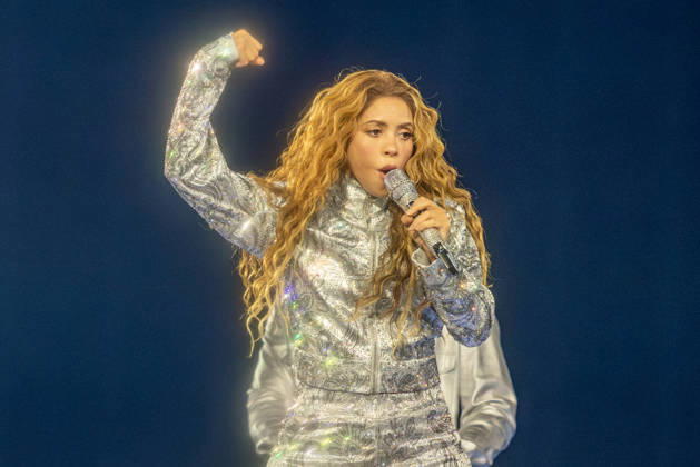 Shakira performs on stage during the Las Mujeres Ya No Lloran World Tour at the Kaseya Center. Miami, Florida on Wednesday July 1, 2026.  MIA20260701106 GARYxIxROTHSTEIN