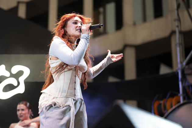 July 1, 2026, Madrid, Madrid, Spain: Singer Violeta Hodar seen performing during the MADO 2026 Festival in the Plaza de las Reinas Madrid Spain - ZUMAs197 20260701_aaa_s197_200 Copyright: xAtilanoxGarciax