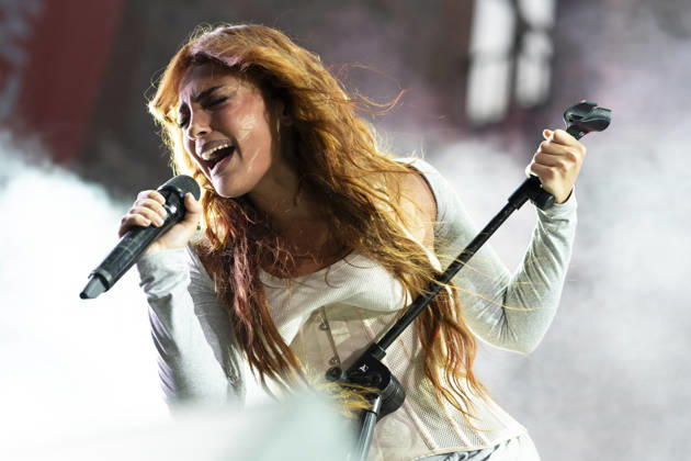 July 1, 2026, Madrid, Madrid, Spain: Singer Violeta Hodar seen performing during the MADO 2026 Festival in the Plaza de las Reinas Madrid Spain - ZUMAs197 20260701_aaa_s197_219 Copyright: xAtilanoxGarciax