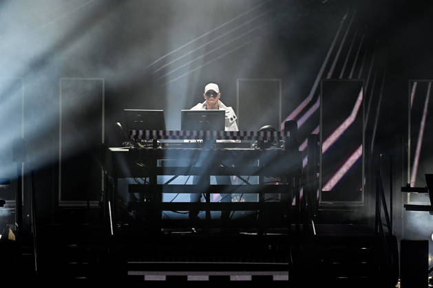 Pet Shop Boys Performs At Concert - Paris Chris Lowe of Pet Shop Boys performs at the Zenith in Paris, France on July 1, 2026. Photo by Christophe Meng ABACAPRESS.COM Paris France  Copyright: xMengxChristophe ABACAx