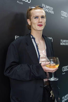 Twiggy bei der Premiere des Kinofilms Für immer 16 Forever 16 auf dem 43. Filmfest München 2026 im City-Atelier Kino. München, 01.07.2026