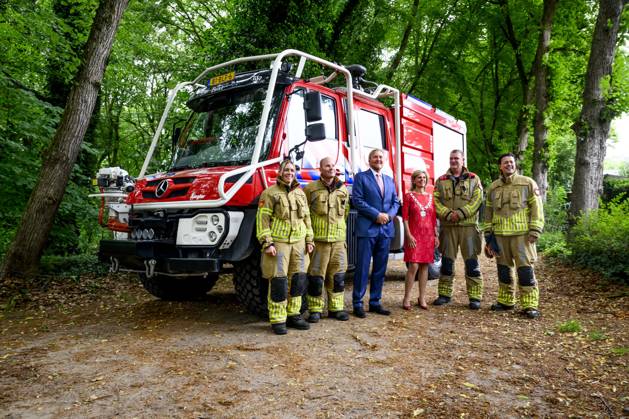 AUSTERLITZ, The Netherlands, 2026-07-02 10:16:05 AUSTERLITZ, 02-07-2026, Utrechtse Heuvelrug King Willem Alexander pays a visit to Austerlitz, situated amidst the forests on the Utrechtse Heuvelrug. The focus is on combating wildfires, the self-reliance of residents in this regard, and preventive measures taken at local, regional, and national levels. PHOTO: NLBeeld Patrick van Emst Credit: NL Beeld Patrick van Emst  Copyright: xx x