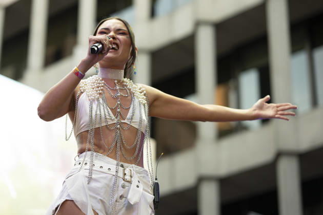 KLIMAX performs at MADO 2026 Festival in Madrid, Spain - 1 Jul 2026 The singer Klimax Nos performs during the MADO 2026 Festival, in the Plaza de las Reinas in Madrid. Madrid Spain Copyright: xAtilanoxGarciax xSOPAxImagesx photo00884