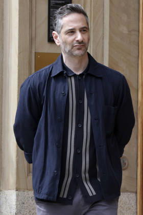 Denis Moschitto beim Fototermin am Set des ARD-Krimis Tatort - Paranoia am Hotel Fraser Suites. Hamburg, 02.07.2026