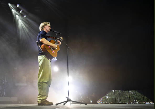 Roskilde Festival 2026. Guldimund on the Arena stage during the Roskilde Festival Thursday, July 2, 2026 Roskilde Festival 2026. Guldimund on the Arena stage during the Roskilde Festival Thursday, July 2, 2026. (Photo: Torben Christensen Scanpix 2026) , Roskilde Denmark Copyright: TorbenxChristensen TorbenxChristensenx spdk20260702-160549-L