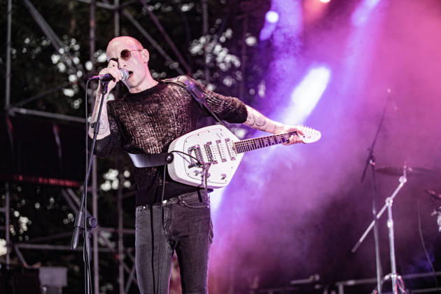 The Underground Youth live at arti vive festival in Soliera, Italy - 02 Jul 2026 Singer and guitarist Craig Dyer of the British post-punk band The Underground Youth performs on stage during a concert. Singer and guitarist Craig Dyer performed on stage at Piazza Lusvardi in Soliera (Modena) during a concert by British post-punk band The Underground Youth. The event marked the opening night of the nineteenth edition of the Arti Vive Festival. Soliera Italy Copyright: xCarloxVerganix xSOPAxImagesx IMG_6180