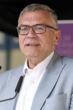 Florian Herrmann beim Empfang des FilmFernsehFonds Bayern auf dem 43. Filmfest München 2026 auf der Praterinsel. München, 02.07.2026