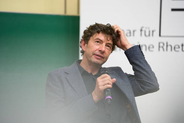 Tuebingen Christian Drosten erhaelt Auszeichnung Rede des Jahres 2025 der Universitaet Tübingen. Tuebingen 02.07.2026 Christian Drosten im Audimax, Neue Aula Tuebingen, 02.07.2026 Copyright: xEibner-Pressefoto ThomasxDingesx EP_TDS