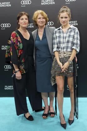 Victoria Mayer, Corinna Harfouch und Lea Drinda bei der Premiere des Kinofilms Kalter Hund auf dem 43. Filmfest München 2026 in den City-Atelier Kinos. München, 02.07.2026