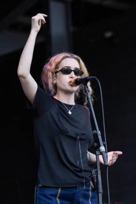 July 2, 2026, Milwaukee, Wisconsin, U.S: Musician BLONDSHELL (SABRINA MAE TEITELBAUM) during the Summerfest Music Festival in Milwaukee, Wisconsin Milwaukee U.S  - ZUMAs135 20260702_zap_s135_027 Copyright: xDanielxDeSloverx