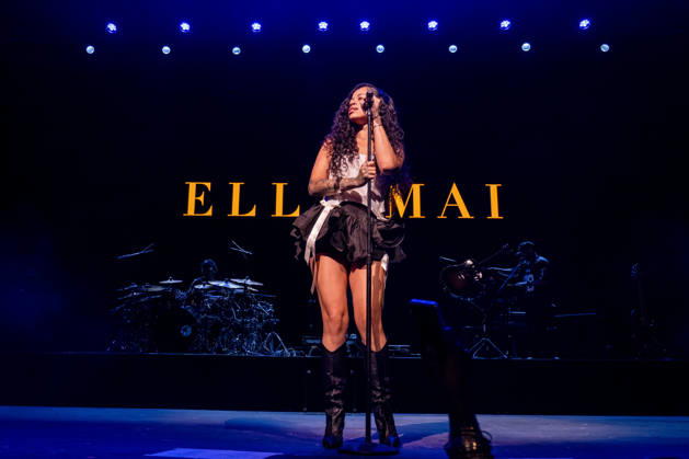 July 2, 2026, Milwaukee, Wisconsin, U.S: Singer ELLA MAI during the Summerfest Music Festival in Milwaukee, Wisconsin Milwaukee U.S  - ZUMAs135 20260702_zap_s135_085 Copyright: xDanielxDeSloverx