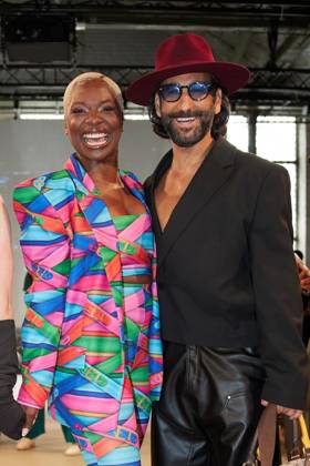 Berlin Fashion Week, Celebrity, Gäste der Marina Hoermanseder Modenschau Berlin Fashion Week: Hoermannseder ** NUR FÜR REDAKTIONELLE ZWECKE ** EDITORIAL USE ONLY **<p>Massimo Sinato und Nikeata Thompson bei der Modenschau von Marina Hoermannseder im Rahmen der Berlin Fashion Week. Deutschland Berlin Berlin Copyright: JörgxCarstensen