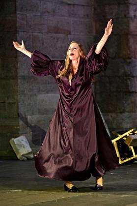 Bad Hersfelder Festspiele - Lysistrata . Schauspielerin Anne Lebinsky während der Fotoprobe zur Inszenierung Lysistrata im Rahmen der Bad Hersfelder Festspiele am 02.07.2026 in der Stiftsruine Bad Hersfeld. 20260702MWI132369