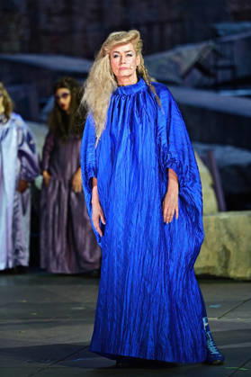 Bad Hersfelder Festspiele - Lysistrata . Schauspielerin Gesine Cukrowski während der Fotoprobe zur Inszenierung Lysistrata im Rahmen der Bad Hersfelder Festspiele am 02.07.2026 in der Stiftsruine Bad Hersfeld. 20260702MWI132517