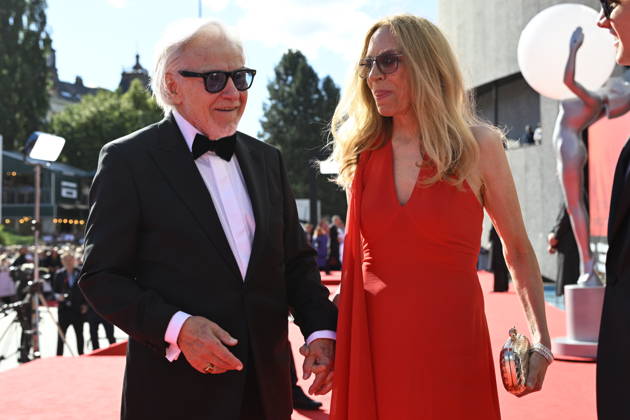 From left American actor Harvey Keitel and his wife Daphna Kastner arrive at the opening of the 60th Karlovy Vary International Film Festival, on June 3, 2026, in Karlovy Vary, Czech Republic. (CTKxPhoto KaterinaxSulova) CTKPhotoP2026070306632  CTKPhotoP2026070306632