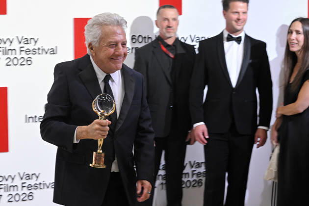 Two-time Oscar winner Dustin Hoffman accepted the Crystal Globe for Outstanding Artistic Contribution to World Cinema at the opening of the 60th Karlovy Vary International Film Festival, on July 3, 2026, in Karlovy Vary, Czech Republic (CTKxPhoto SlavomirxKubes) CTKPhotoP2026070308129  CTKPhotoP2026070308129