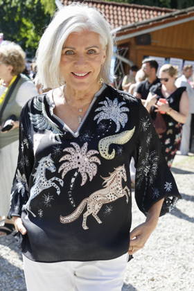 Saskia Greipl Charity Sommerfest 2026 Birgit Schrowange beim Greipl Charity Sommerfest zugunsten von LichtBlick Seniorenhilfe e.V. im Prof. Erich Greipl Stadion. Ismaning, 03.07.2026 Ismanin b.München Stadion Ismaning Bayern D Copyright: xAgenturxMatthiasxWehnertx xReinhardxZichyx