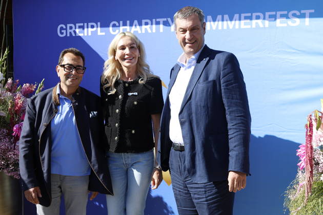 Saskia Greipl Charity Sommerfest 2026 Stavros Kostantinidis, Saskia Greipl-Kostantinidis und Markus Söder beim Greipl Charity Sommerfest zugunsten von LichtBlick Seniorenhilfe e.V. im Prof. Erich Greipl Stadion. Ismaning, 03.07.2026 Ismanin b.München Stadion Ismaning Bayern D Copyright: xAgenturxMatthiasxWehnertx xReinhardxZichyx