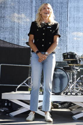 Saskia Greipl Charity Sommerfest 2026 Saskia Greipl-Kostantinidis beim Greipl Charity Sommerfest zugunsten von LichtBlick Seniorenhilfe e.V. im Prof. Erich Greipl Stadion. Ismaning, 03.07.2026 Ismanin b.München Stadion Ismaning Bayern D Copyright: xAgenturxMatthiasxWehnertx xReinhardxZichyx