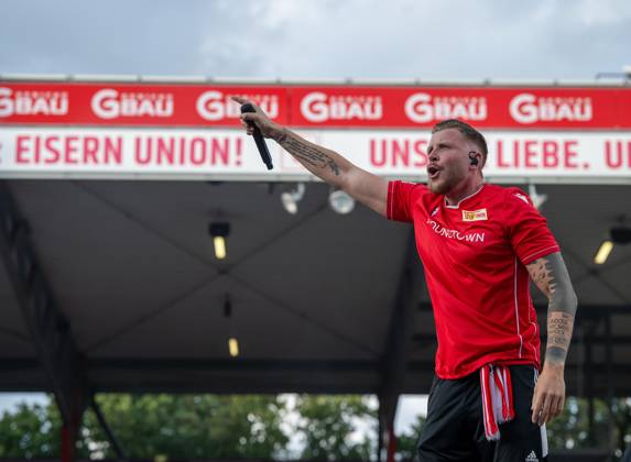 Fußballkultur, Saison 2026 2027, Das Konzert, Rapper Finch im Stadion An der Alten Försterei, Finchis Heimspiel, im Bild: Finch, 03.07. 2026, Copyright: xMatthiasxKochx