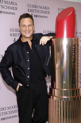 Guido Maria Kretschmer beim Photocall zur Vorstellung seiner neuen Kosmetiklinie für Rossmann im Rahmen der VIP Beauty & Fashion Lounge im Hotel de Rome. Berlin, 03.07.2026