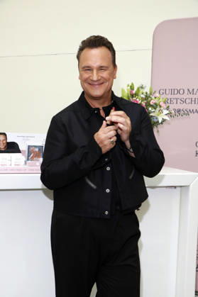 Guido Maria Kretschmer beim Photocall zur Vorstellung seiner neuen Kosmetiklinie für Rossmann im Rahmen der VIP Beauty & Fashion Lounge im Hotel de Rome. Berlin, 03.07.2026