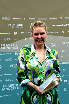 Ricarda Seifried Beste Nachwuchsschauspielerin Muenchen 04.07.2026 Hochschule fuer Fernsehen und Film 43 Filmfest Muenchen Foerderpreis Neues Deutsches Kino Bernd-Eichinger-Platz Foto Muenchen