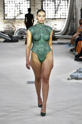 Model bei der Marina Hoermanseder Fashion Show auf der Berlin Fashion Week S S 2027 im Haus der Visionäre. Berlin, 03.07.2026