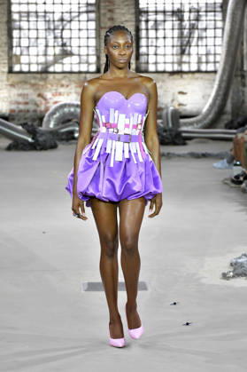 Model bei der Marina Hoermanseder Fashion Show auf der Berlin Fashion Week S S 2027 im Haus der Visionäre. Berlin, 03.07.2026