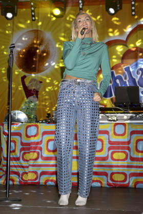 ABB SCHLAGERMOVE- Anna-Maria Zimmermann Buehne show singen zu Gast beim Das Schlagermove in Concert Open Air auf dem Heiligengeistfeld in Hamburg am 03.07.2025 Hamburg Deutschland