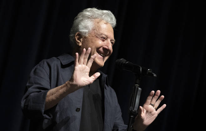 Entertainment Themen der Woche KW27 Entertainment Bilder des Tages The 60th Karlovy Vary International Film Festival continued on its second day, in Karlovy Vary, Czech Republic, on July 4, 2026. American actor Dustin Hoffman introduced film The Graduate . (CTKxPhoto KaterinaxSulova) CTKPhotoP2026070404332  CTKPhotoP2026070404332