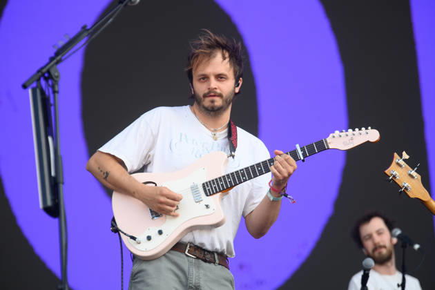 Entertainment Bilder des Tages Divorce Perform at BST Hyde Park, London, UK - Sat 4 Jul 2026 Co-lead singer Felix Mackenzie-Barrow of British alternative band Divorce performs on the Great Oak Stage at BST Hyde Park Festival in Hyde Park in London, England, UK on Saturday 4 July 2026., Credit:Justin Ng Avalon UK, England, London, Hyde Park  Copyright: xJustinxNgx xAvalonx 1114395561