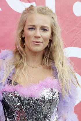 Julia Lindholm beim 28. Schlagermove 2026 auf dem Heiligengeistfeld. Hamburg, 04.07.2026