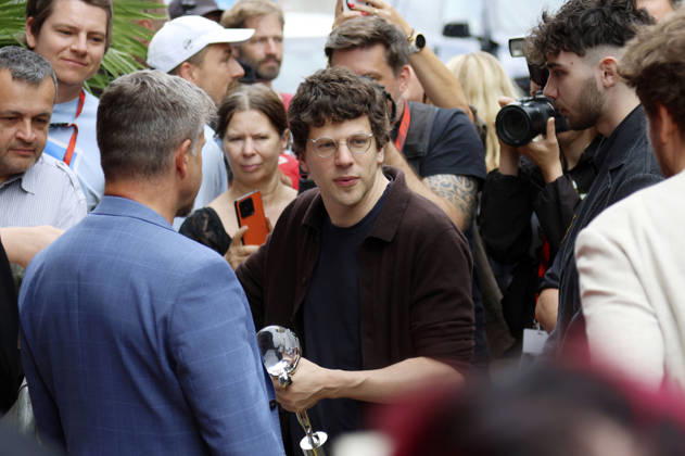 Entertainment Bilder des Tages Jesse Eisenberg bei der Verleihung des President s Award auf dem 60. Internationalen Filmfestival Karlovy Vary 2026 im Festival Hotel Thermal. Karlsbad, 04.07.2026