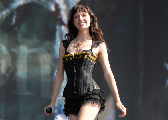 Entertainment Bilder des Tages Holly Humberstone performs during BST Hyde Park at Hyde Park in London, England. UK. Saturday 4th July 2026. Copyright: xJamesxWarrenx ae7tz272