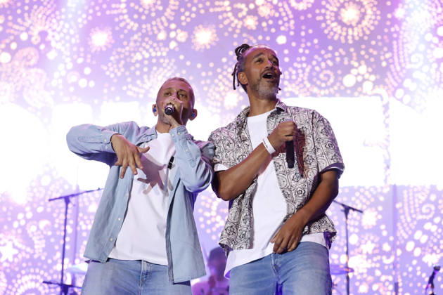 Die Musiker Hakim Meridja und Aurelien Zohou von der Band Dub Inc auf der Green Stage beim Summerjam Festival 2026 am Fühlinger See. Das Summerjam Festival ist eines der größten Reggae-Festivals in Europa und existiert dieses Jahr 39 Jahre, 29 davon in Köln. Köln, 04.07.2026 NRW Deutschland Copyright: xChristophxHardtx