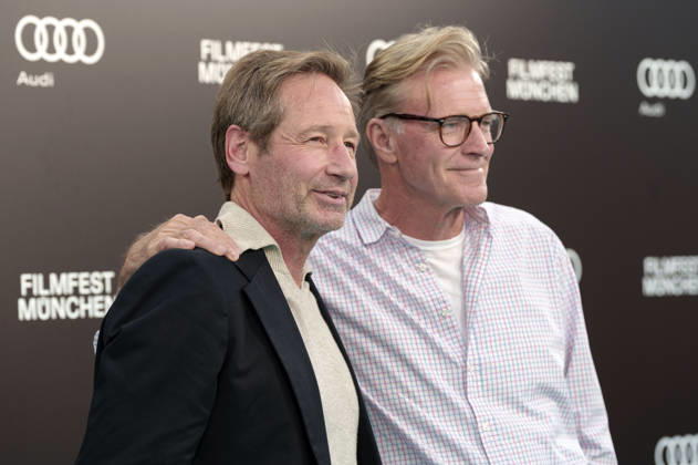 David Duchovny und John Lee Hancock beim Photocall zur Verleihung des CineMerit Awards auf dem 43. Filmfest München 2026 in der Hochschule für Fernsehen und Film. München, 04.07.2026