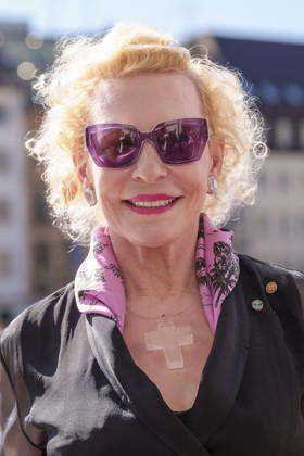 Sunnyi Melles bei der Ankunft zum Event Oper für alle 2026 im Rahmen der Münchner Opernfestspiele mit der Live-Opernübertragung von Richard Wagners Die Walküre im Nationaltheater. München, 04.07.2026