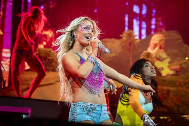 Roskilde Festival The Swedish singer Zara Larsson on the Orange Stage at Roskilde Festival, Denmark, Saturday, July 4, 2026. (Photo: Sebastian Elias Uth Ritzau Scanpix) , Denmark Copyright: SebastianxEliasxUthx spdk20260705-001145-L