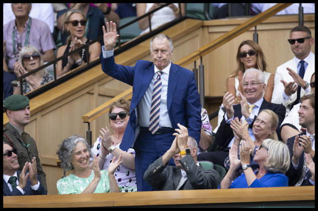 . 05 07 2026. London, United Kingdom. England World Cup hero Sir Geoff Hurst is introduced to the crowd from the Royal Box on day seven of the Wimbledon Tennis Championships in London .  xStephenxLockx xi-Imagesx IIM-26884-0033