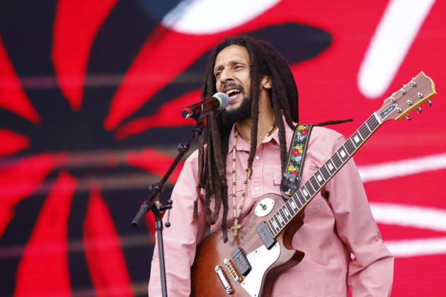 Sänger Julian Marley auf der Red Stage beim Summerjam Festival 2026 am Fühlinger See. Das Summerjam Festival ist eines der größten Reggae-Festivals in Europa und existiert dieses Jahr 39 Jahre, 29 davon in Köln. Köln, 05.07.2026 NRW Deutschland Copyright: xChristophxHardtx