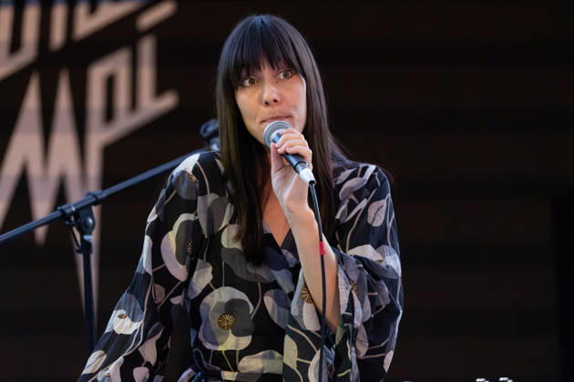 05.07.2026, Bellinzona, Parco Urbano, Nevermind Music Fest 2026: Monte Mai. AnaÃ¯s Schmid (lead vocals & synths) Bellinzona Parco Urbano Ticino Switzerland Copyright: xJustPictures.ch FrancescoxMinghettix jp-en-FrMi-_NG_0196