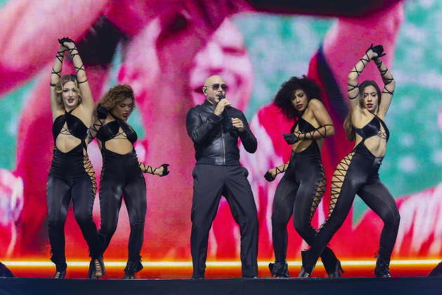 Pitbull performs at Lytham Festival Pitbull performs at Lytham Festival, 5th July 2026, Credit:Mike Gray MIKE GRAY - B4227 Avalon  Copyright: xMikexGrayx xMIKExGRAYx-xB4227x xAvalonx 1114698963
